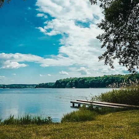 Priepert Holzhaus Direkt Am See מראה חיצוני תמונה