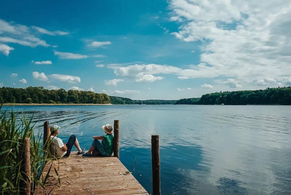 Priepert Holzhaus Direkt Am See מראה חיצוני תמונה