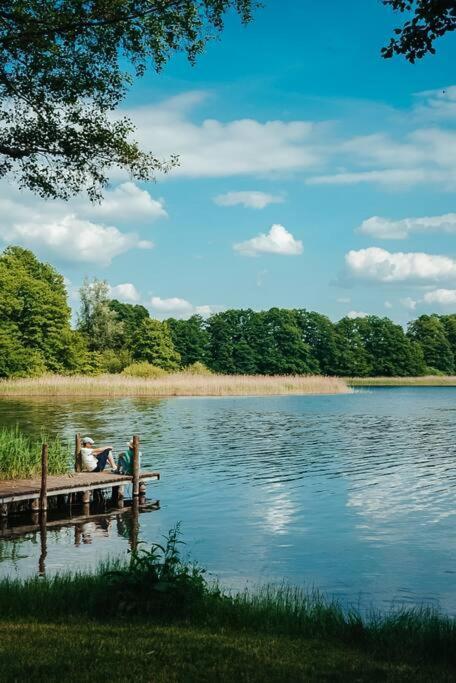 Priepert Holzhaus Direkt Am See מראה חיצוני תמונה